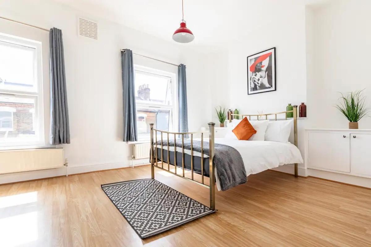 Large, Bright And Spacious 3 Bed Flat In Λονδίνο Εξωτερικό φωτογραφία